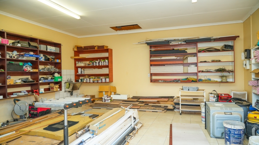 13 Bedroom Property for Sale in Doringkruin North West